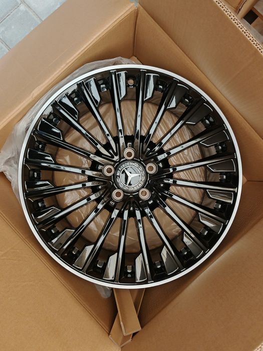 Vand jante de aliaj pentru Mercedes pe 19 marca rc wheels model  306