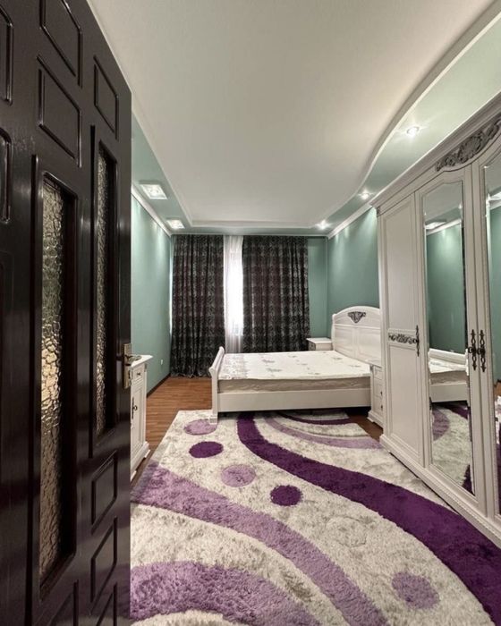 Бадамзар метро 3/3/4 70м2. Фото реал!