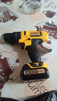 Винтовер DeWALT 24V XR Liion 5.0 AH