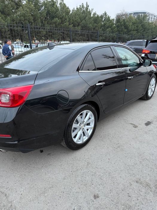 MALIBU 1 sotiladi srochna