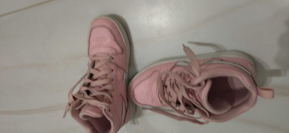 Високи кецове Reebok за момиче