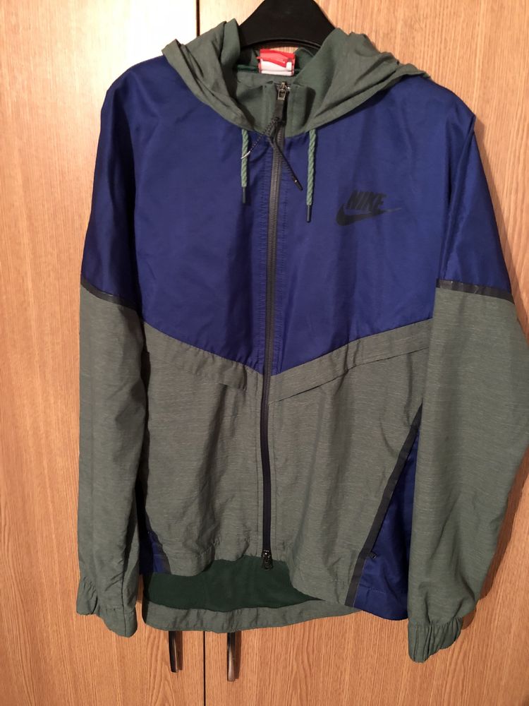 Jacheta Nike Windproof