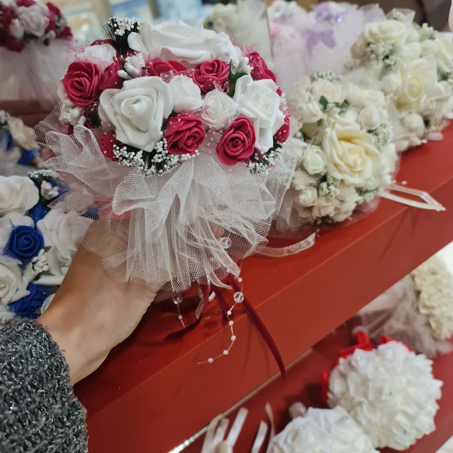 Светбени букети/Сватбени букети, жартиери   за хвърляне