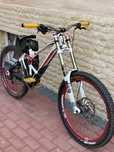 Bicicleta mtb DH Mondraker summum