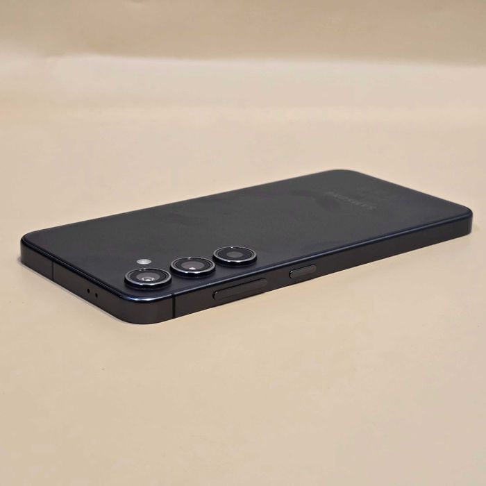 Hope Amanet P8 Samsung S24 256/8 Gb