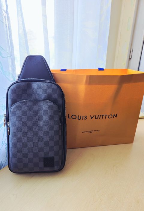 Чанта LV Sling Bag Avenue
