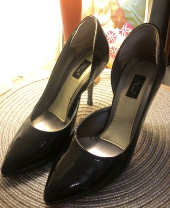 Pantofi cu toc marimea 37