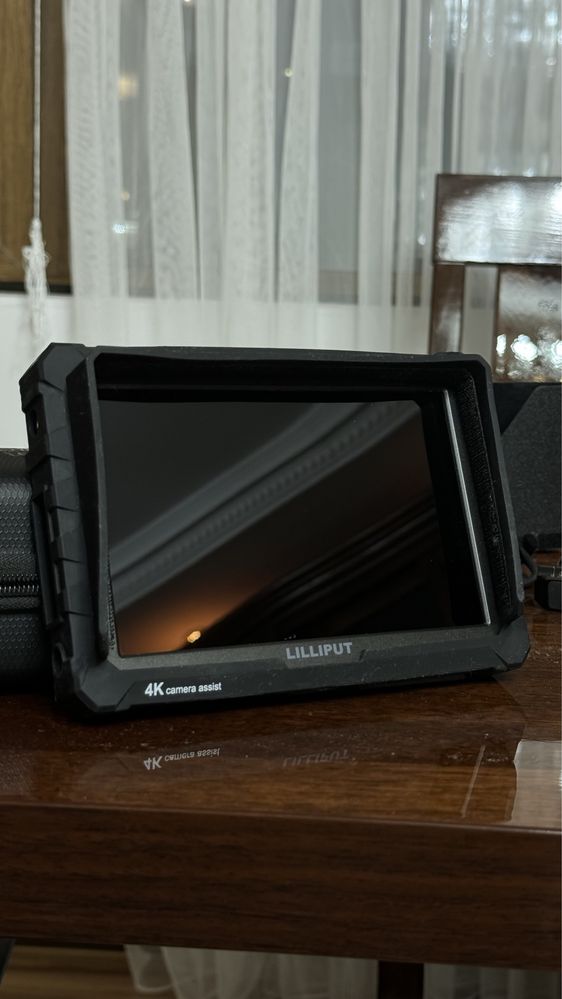 Накамерный монитор Lilliput A7s