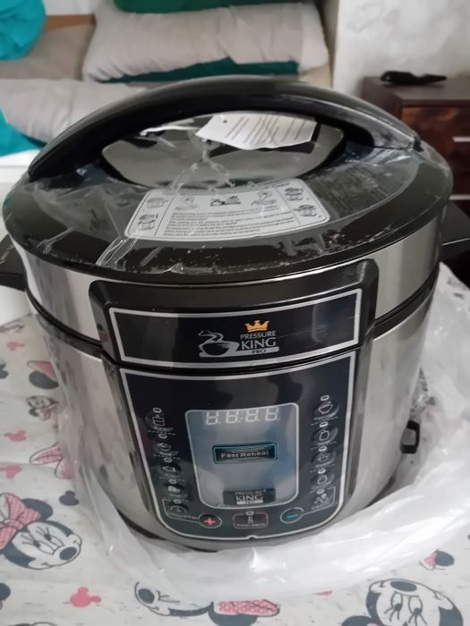 multucooker pressure king pro 5 litri 900 watt nou