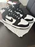 Nike Dunk High Retro "PANDA"