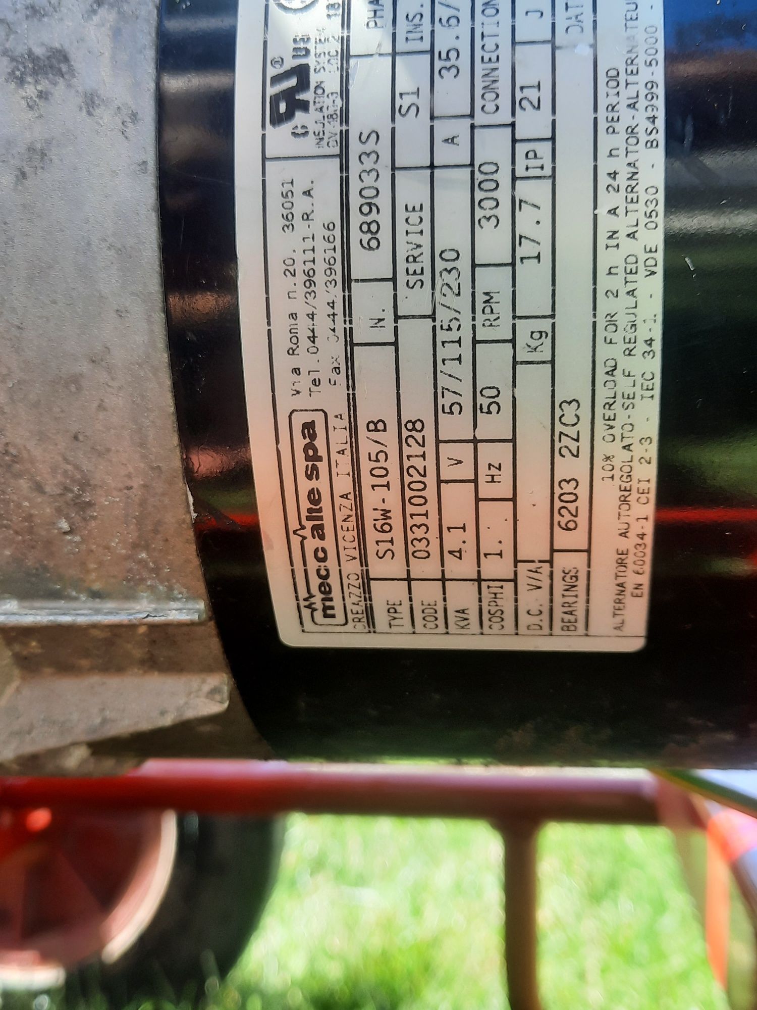 Generator Honda original,4,1kwa, curent electric 220v