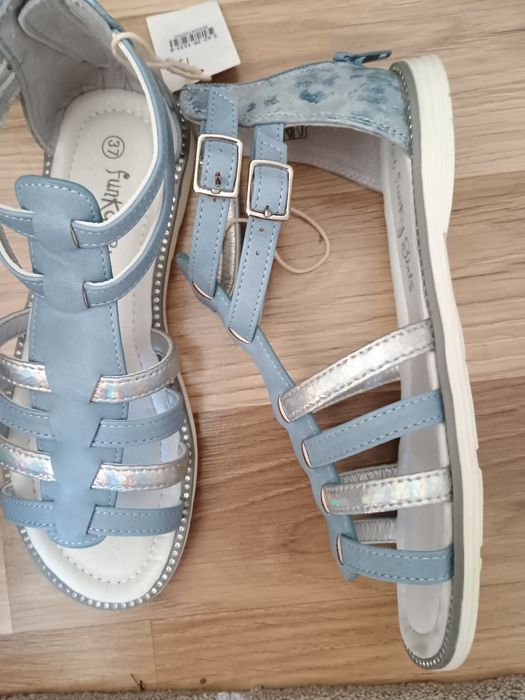 Страхотни сандали 37 номер  funky girl