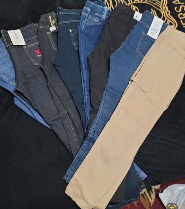 Продам новые джинсы.