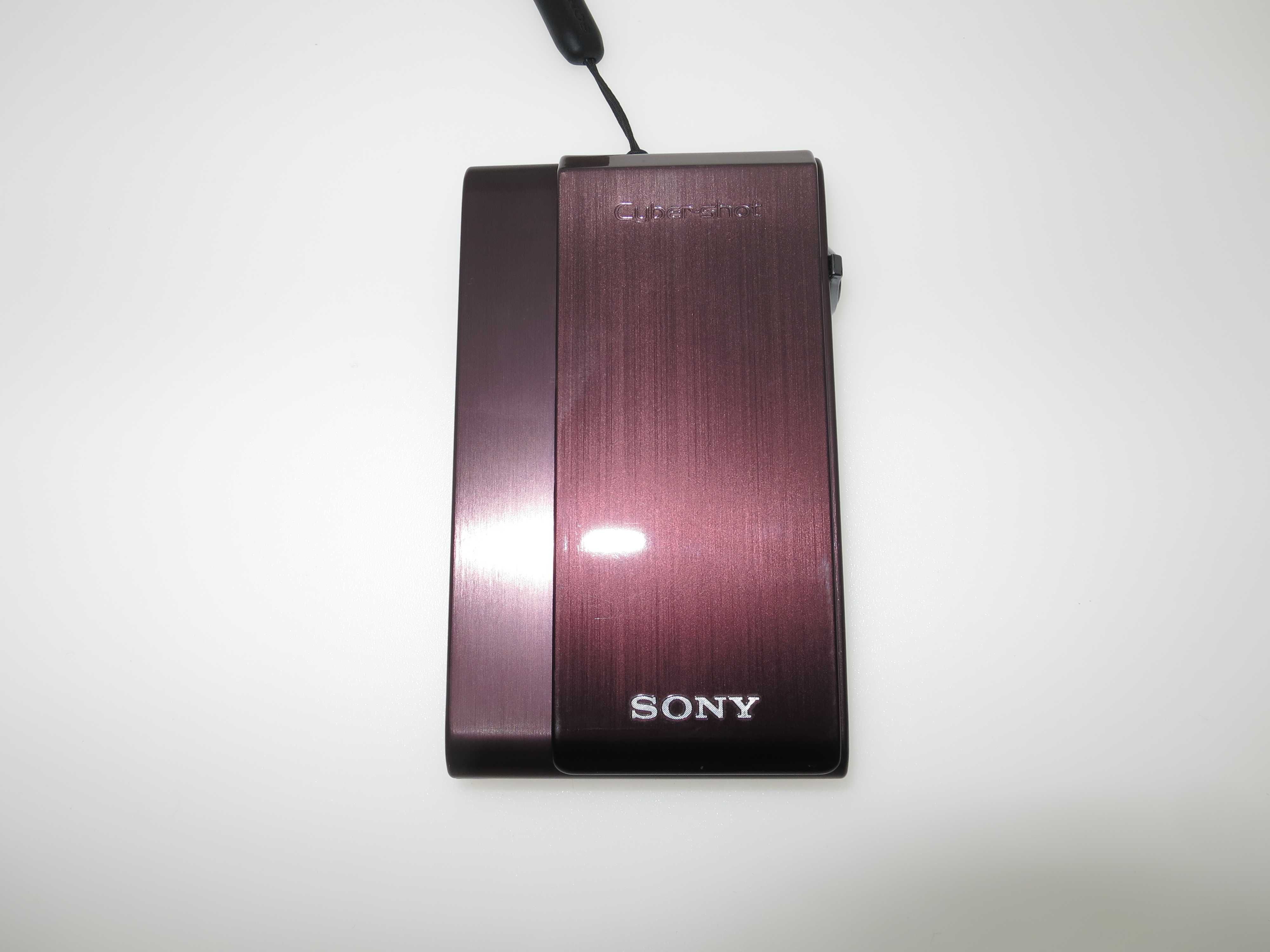 Sony Cyber-shot T900 - Ултра тънък фотоапарат, страхотно качество