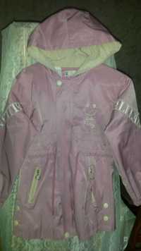Весенняя куртка для девочки 9-10 лет