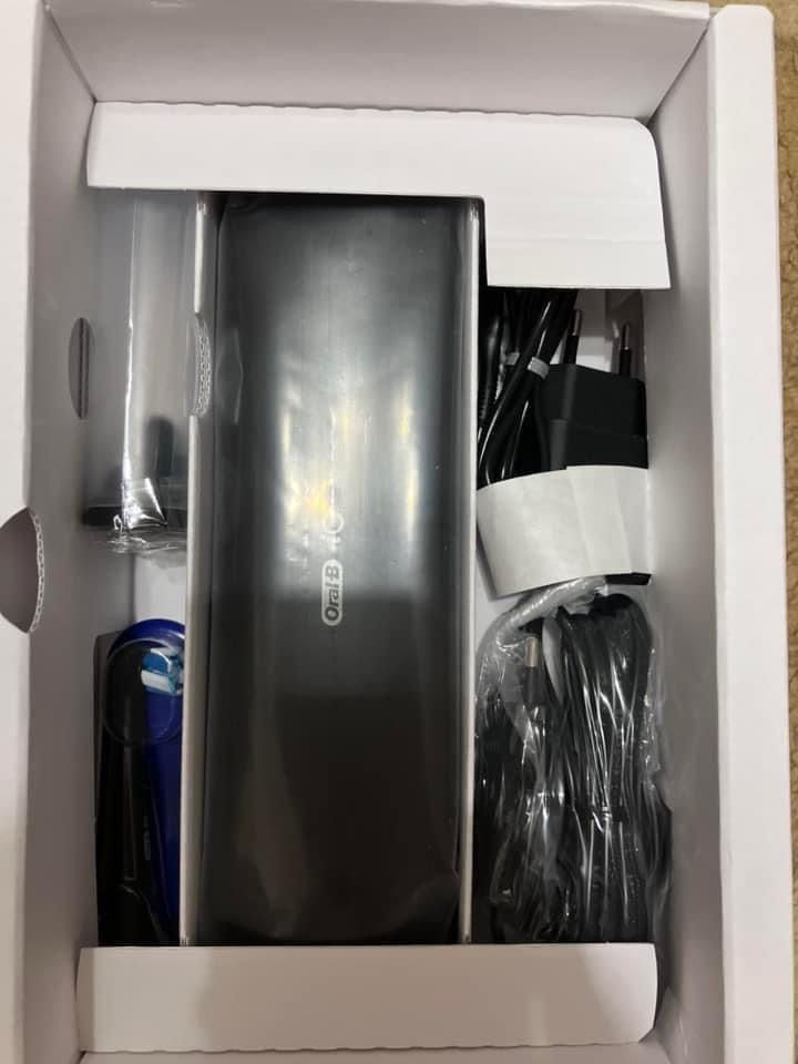 Чисто НОВА електрическа четка за зъби Oral b io9