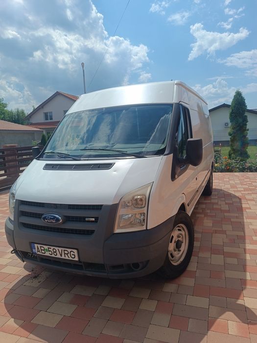 Vând Ford transit