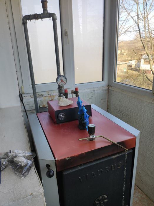 Apartament de închiriat.