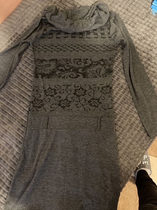 Четири рокли по 10 лв.