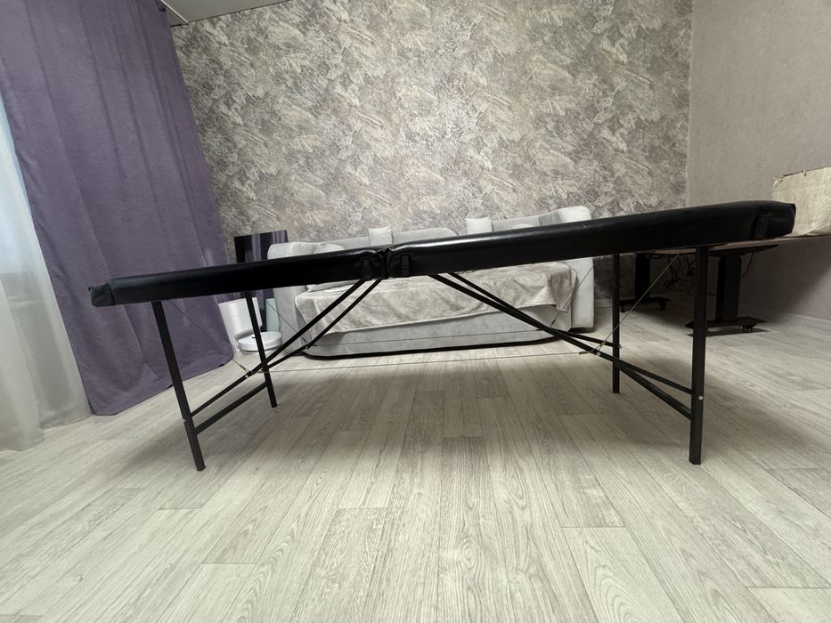 Продам кушетку в хорошем состочнии