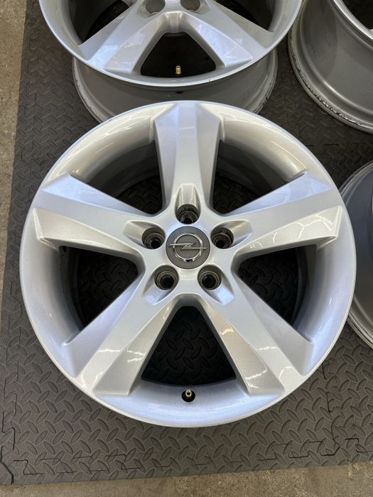 17-цола 5х110 - Opel - Astra-Meriva-Zafira-Vectra и други