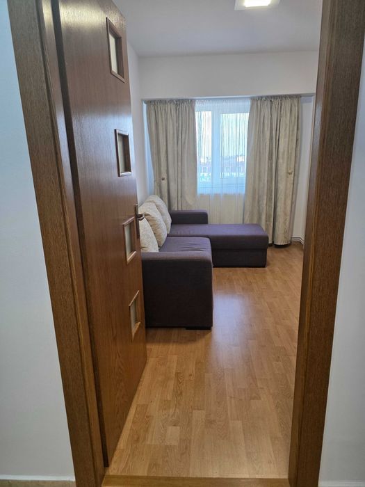 Ultra Central ap 3 cam, bloc Omnia,Winmarkt. Proprietar direct