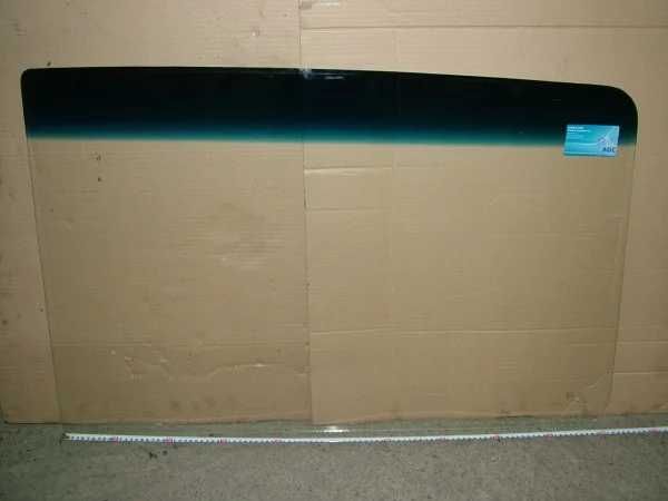 Стекло лобовое, ветровое Камаз  из двух половинок