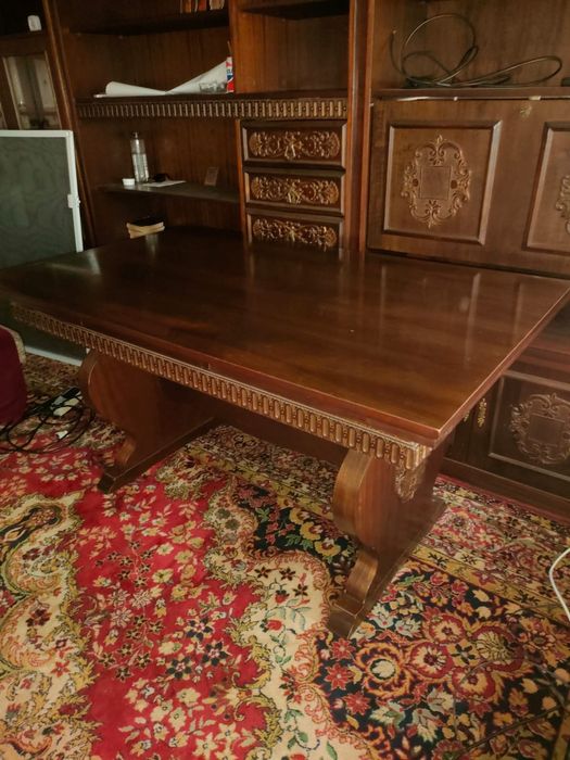 Vând masa lemn masiv stil neobaroc