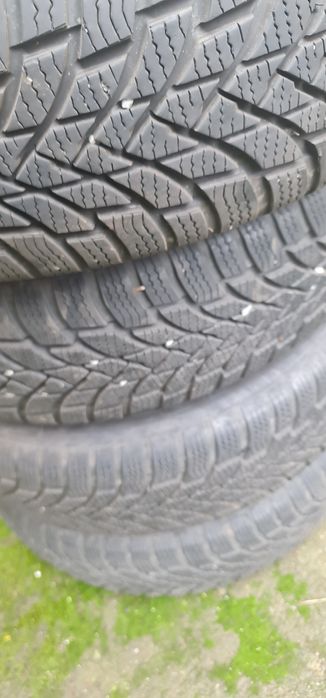 Anvelope iarna+jante tablă+capace 175/65 R14