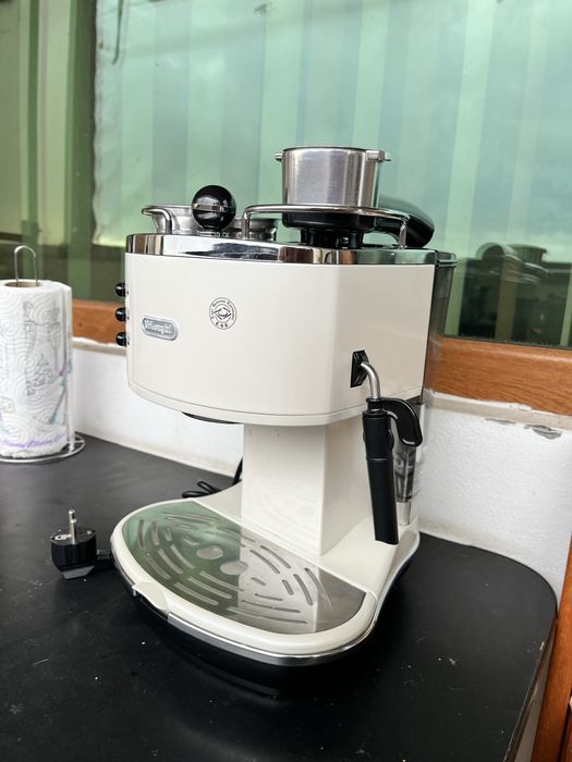 Кафе машина DELONGHI в гаранция