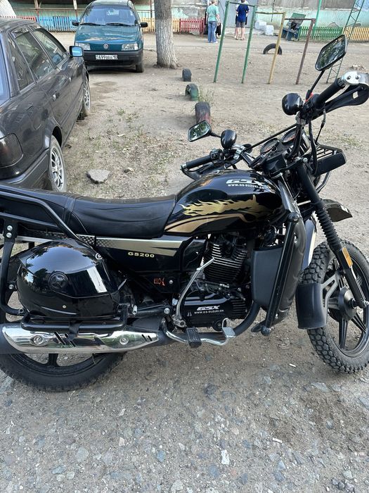 Продам мотоцикл 200 куб