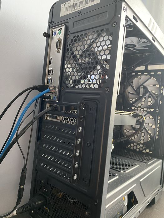 Pc gaming i5-10400f GTX1070 16 gb ram 1tb storage