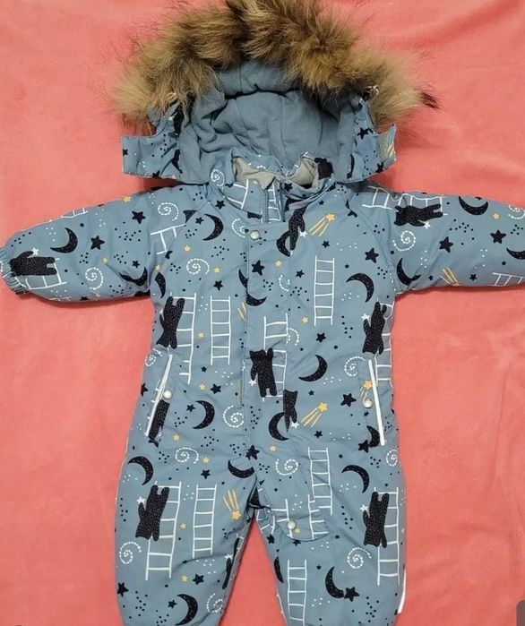 Балалардың қыстық киімдері сатылады.комбинизон-8000, конверт-3000.