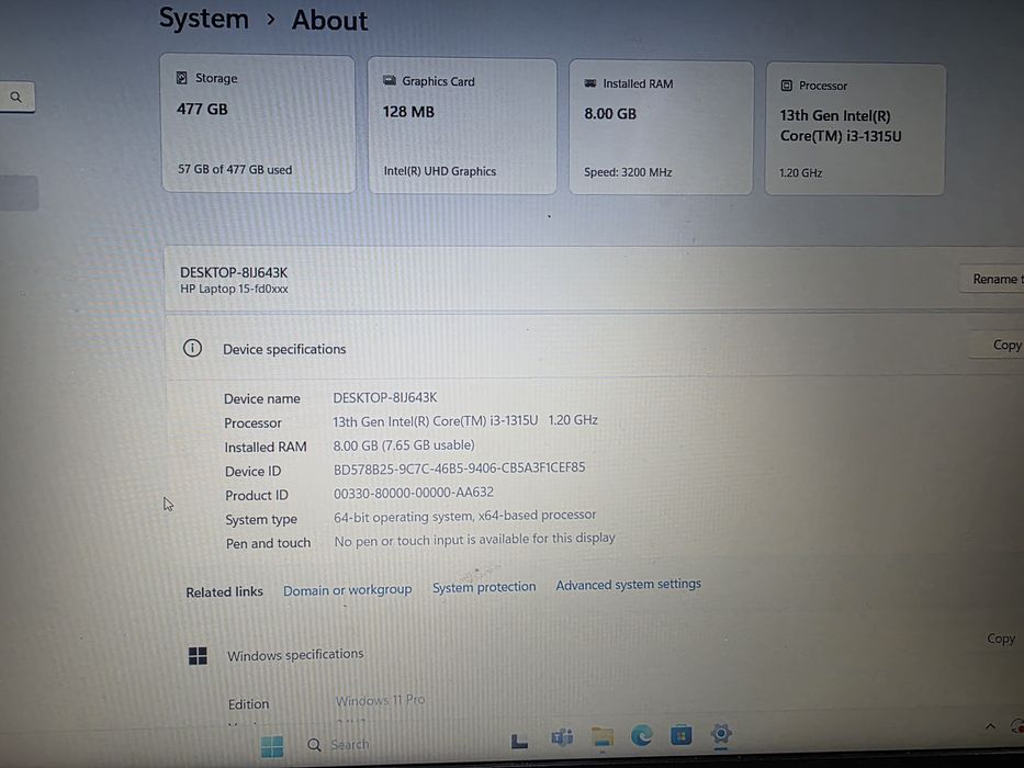 Laptop HP Intel i3 Gen13 8GB-RAM 500GB SSD La cutie Cu Incarcator