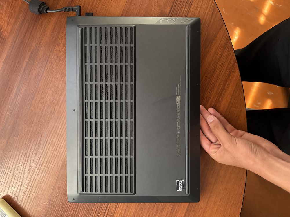 HP VICTUS 15fa0xxx