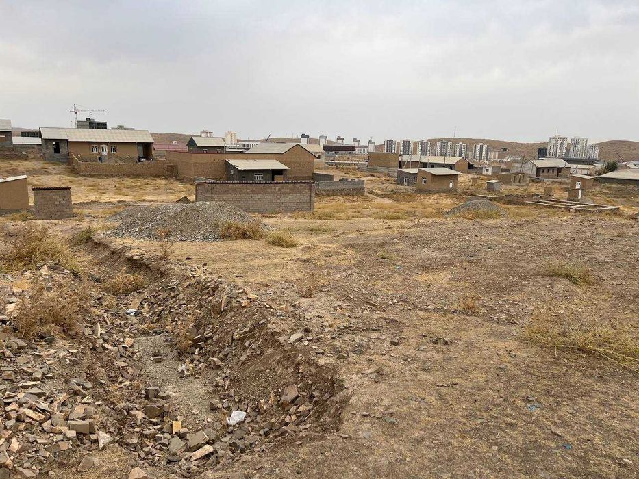 Yer uchastka sotiladi