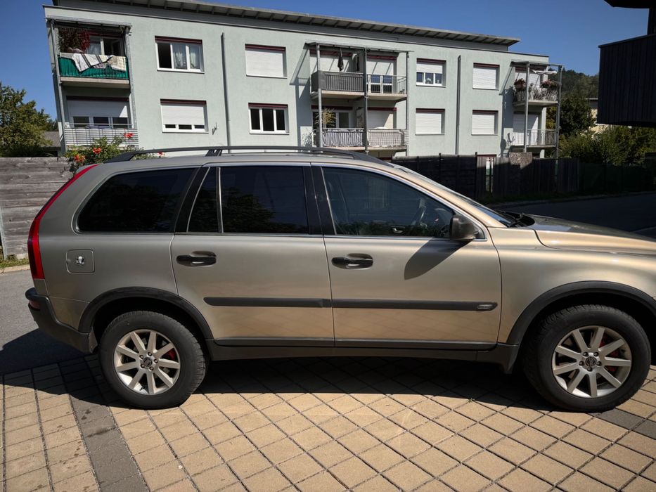 Volvo xc90 an 2004
