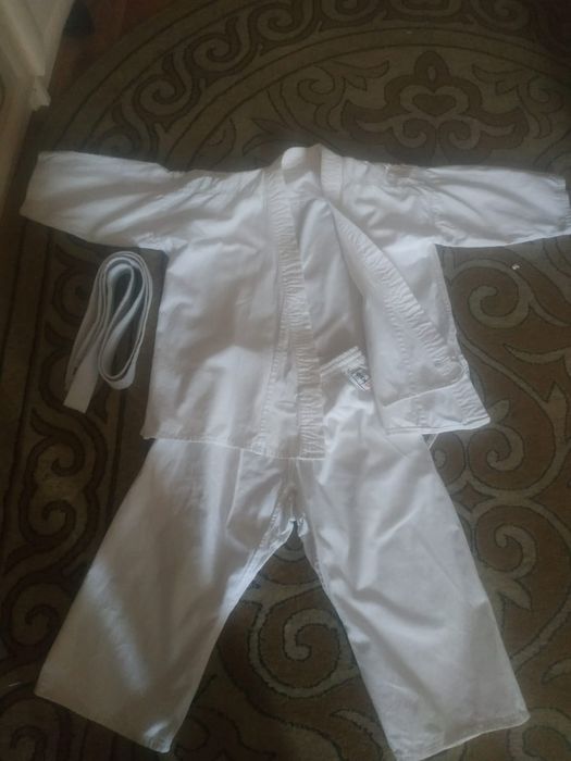 Кимоно в отличном состоянии