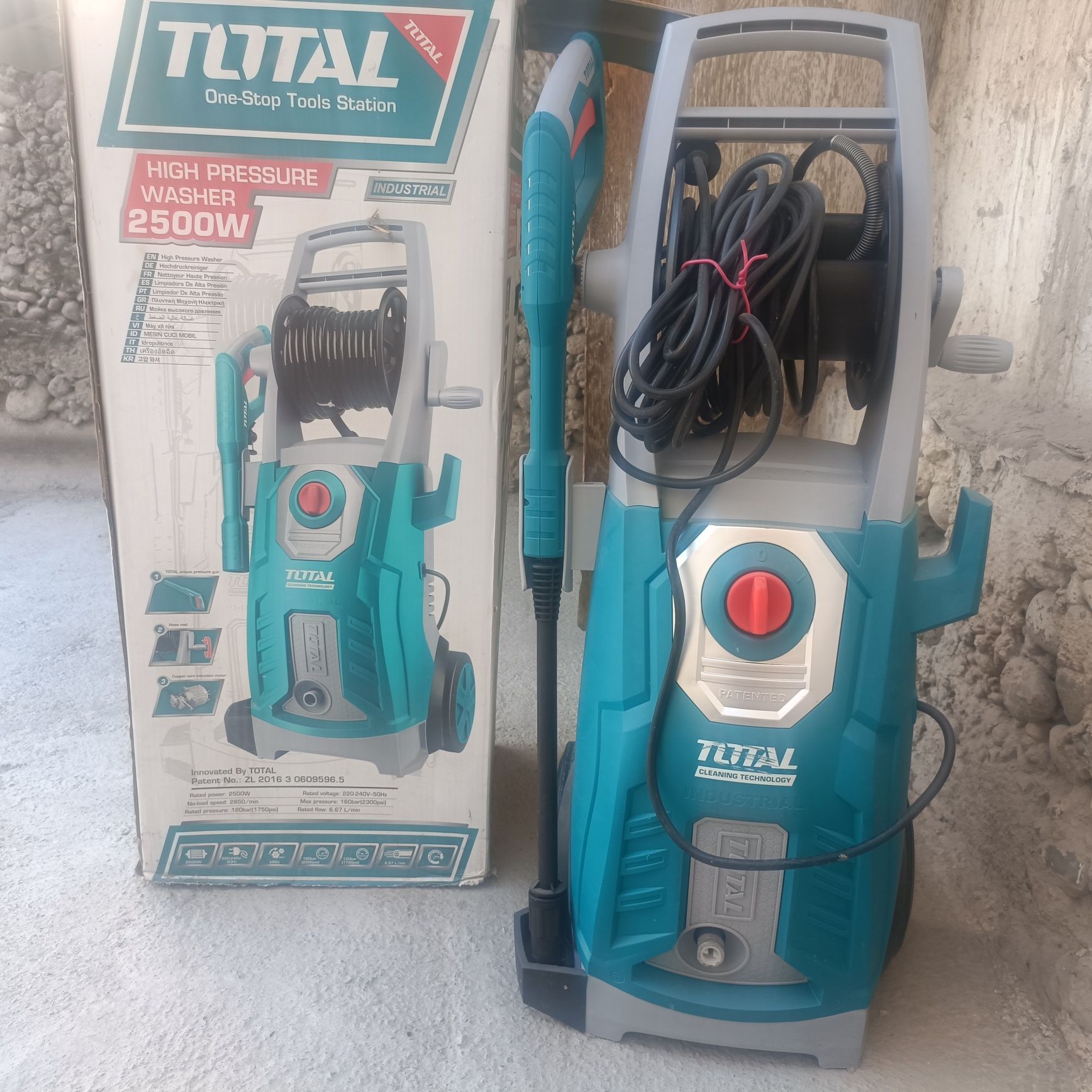 Kercher Total 2500 w