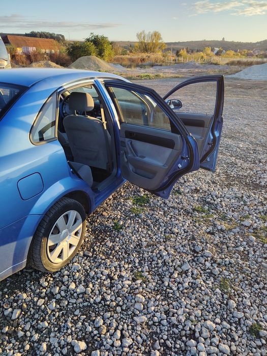 Chevrolet lacetti 1.4 benzină
