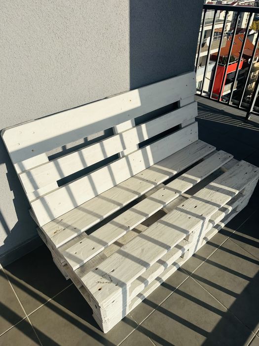Vand bancuta pentru terasa sau gradina