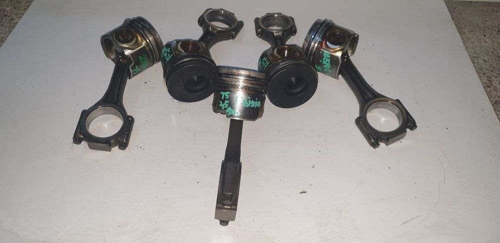 Piston 2,5 motorizare pentru Vw T5 Euro 3 / Euro 4 (2003-2009) an fabr