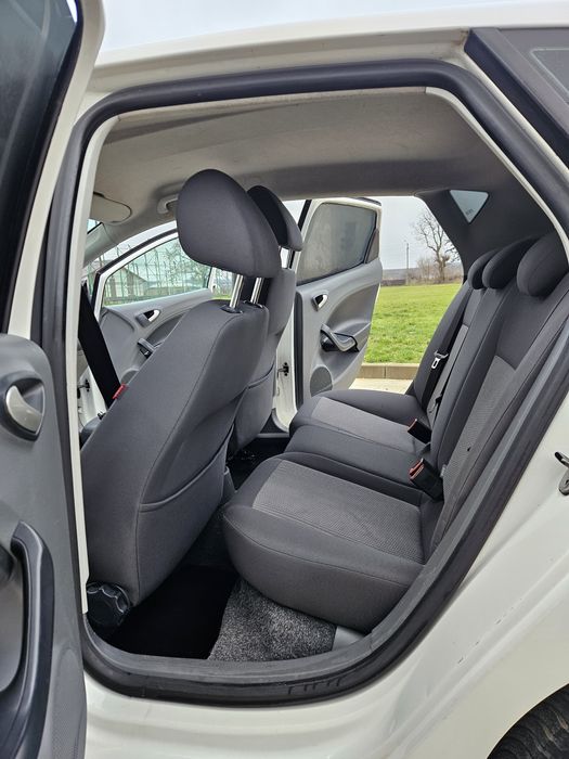 Seat ibiza 2011,     1.2 benzina,  full option