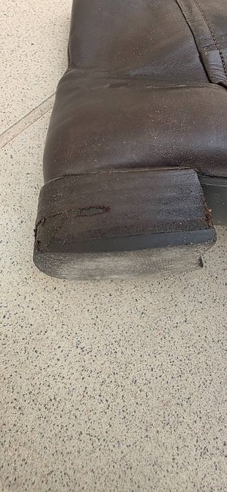 Продавам Дамски Боти.