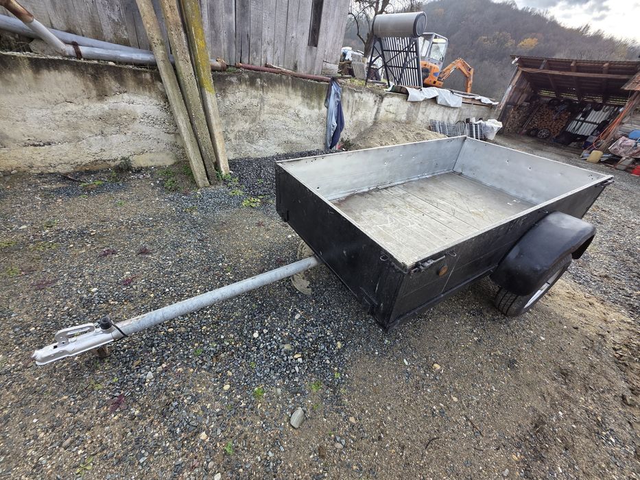 Vând remorcă 800kg