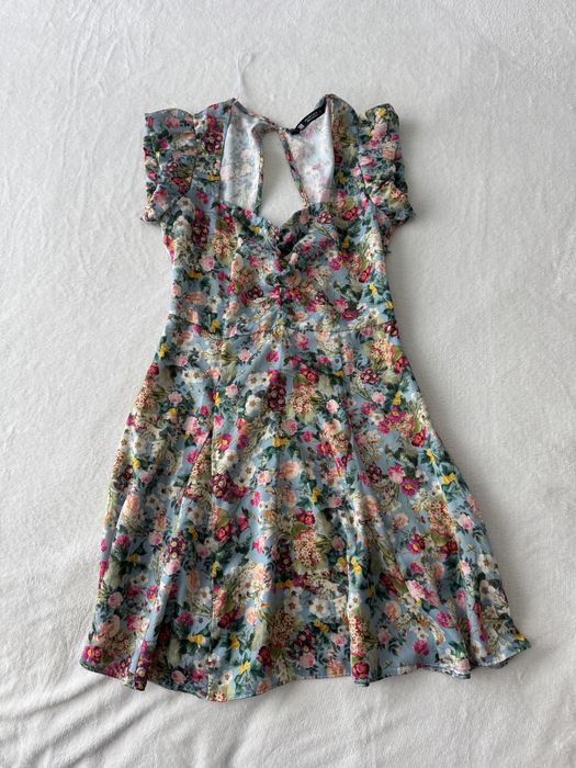 Рокли и сетове Zara, Reserved, Misspap, WALG, NAKD, ONLY, HM