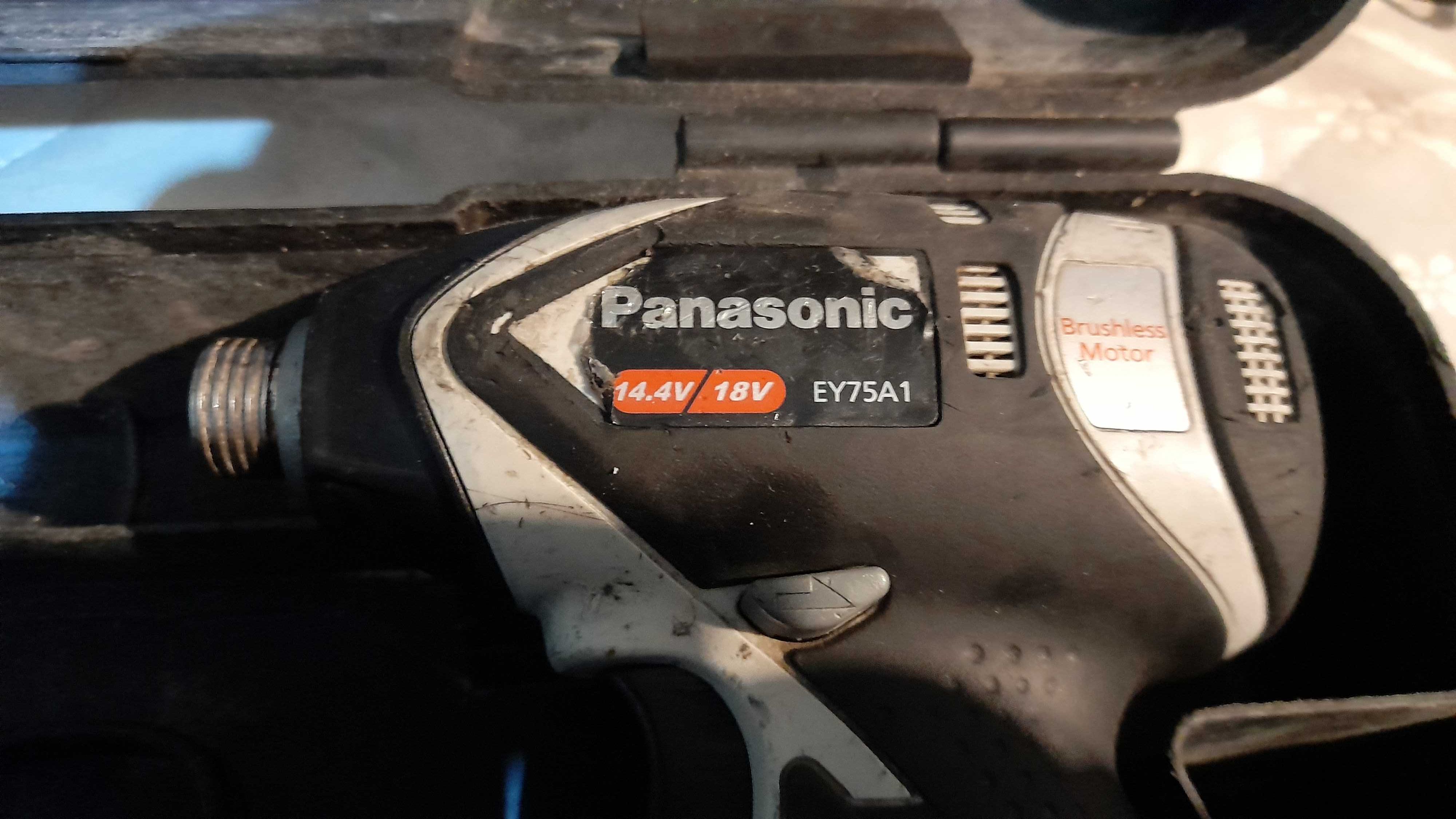 filetanta panasonic 14,4 v cu impact