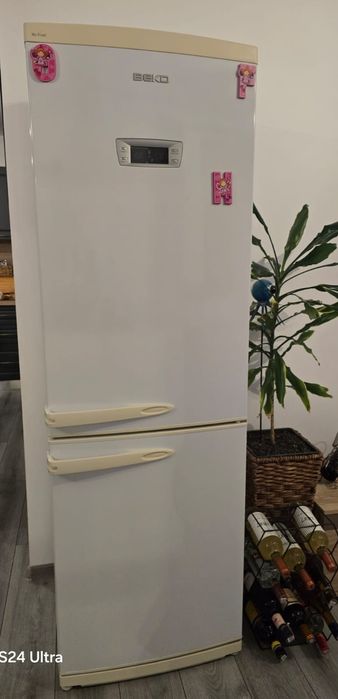 Combina frigorifica Beko, no frost