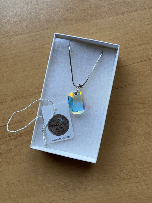 Дамско колие с кристал Swarovski