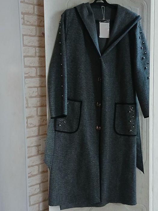 Женское пальто новое